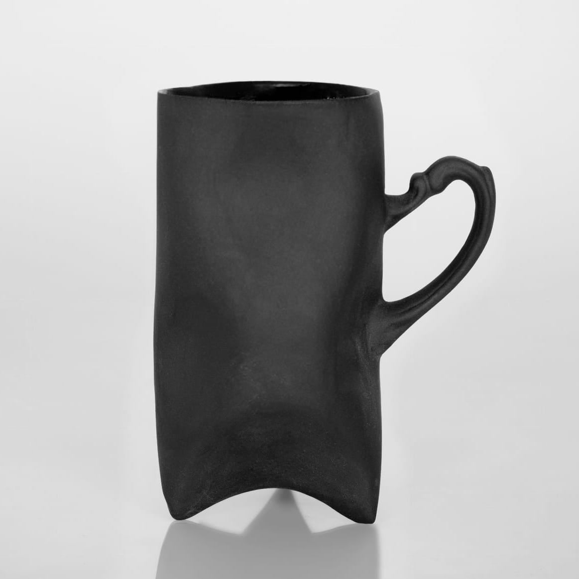 TRIDENT cup