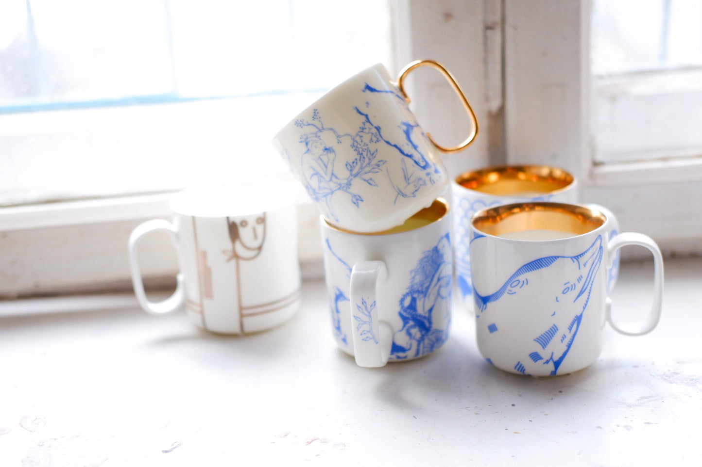 DOLPHIN mug