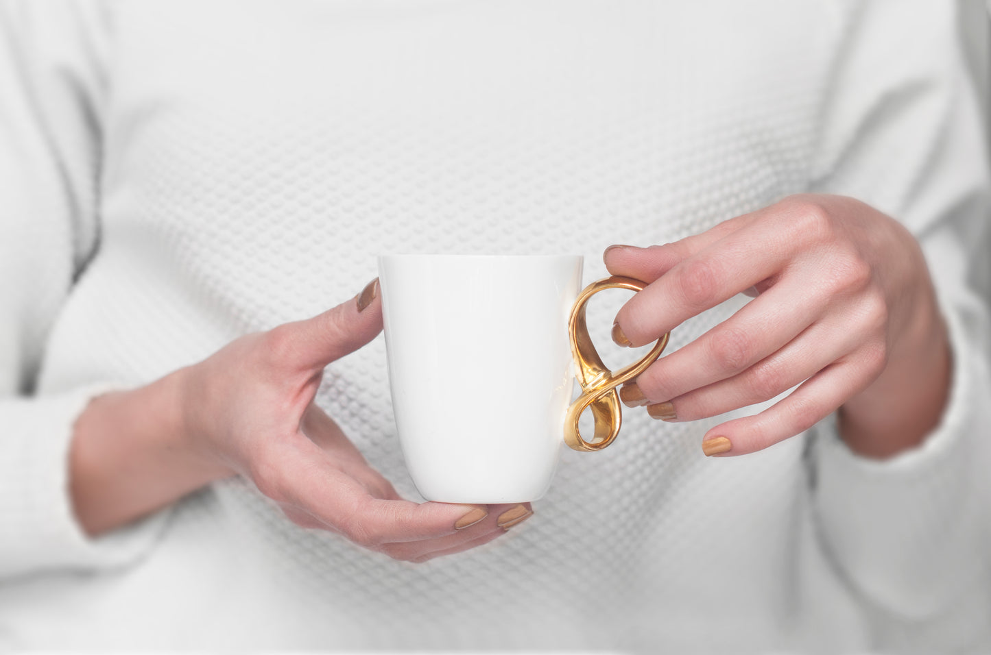 MOBIUS Cup